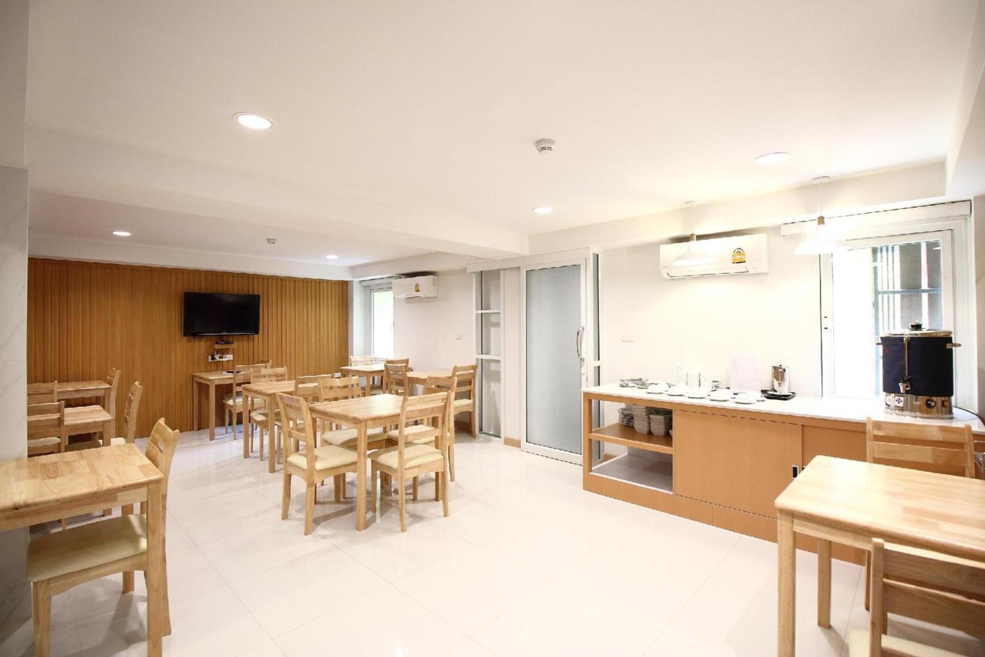 בנגקוק Super Oyo 483 Pannee Hotel Khaosan מראה חיצוני תמונה