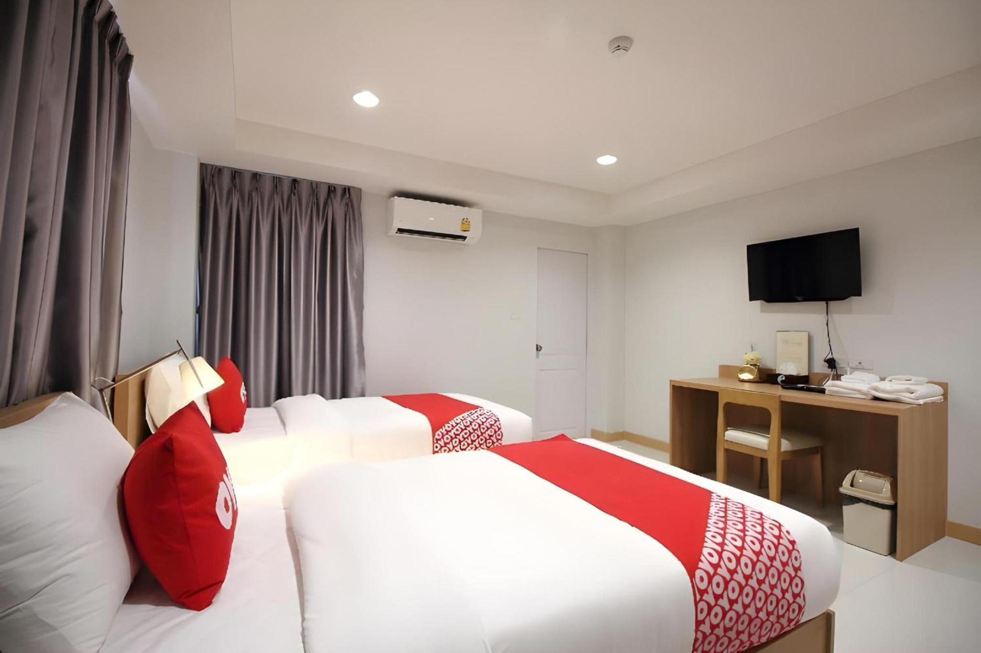 בנגקוק Super Oyo 483 Pannee Hotel Khaosan מראה חיצוני תמונה