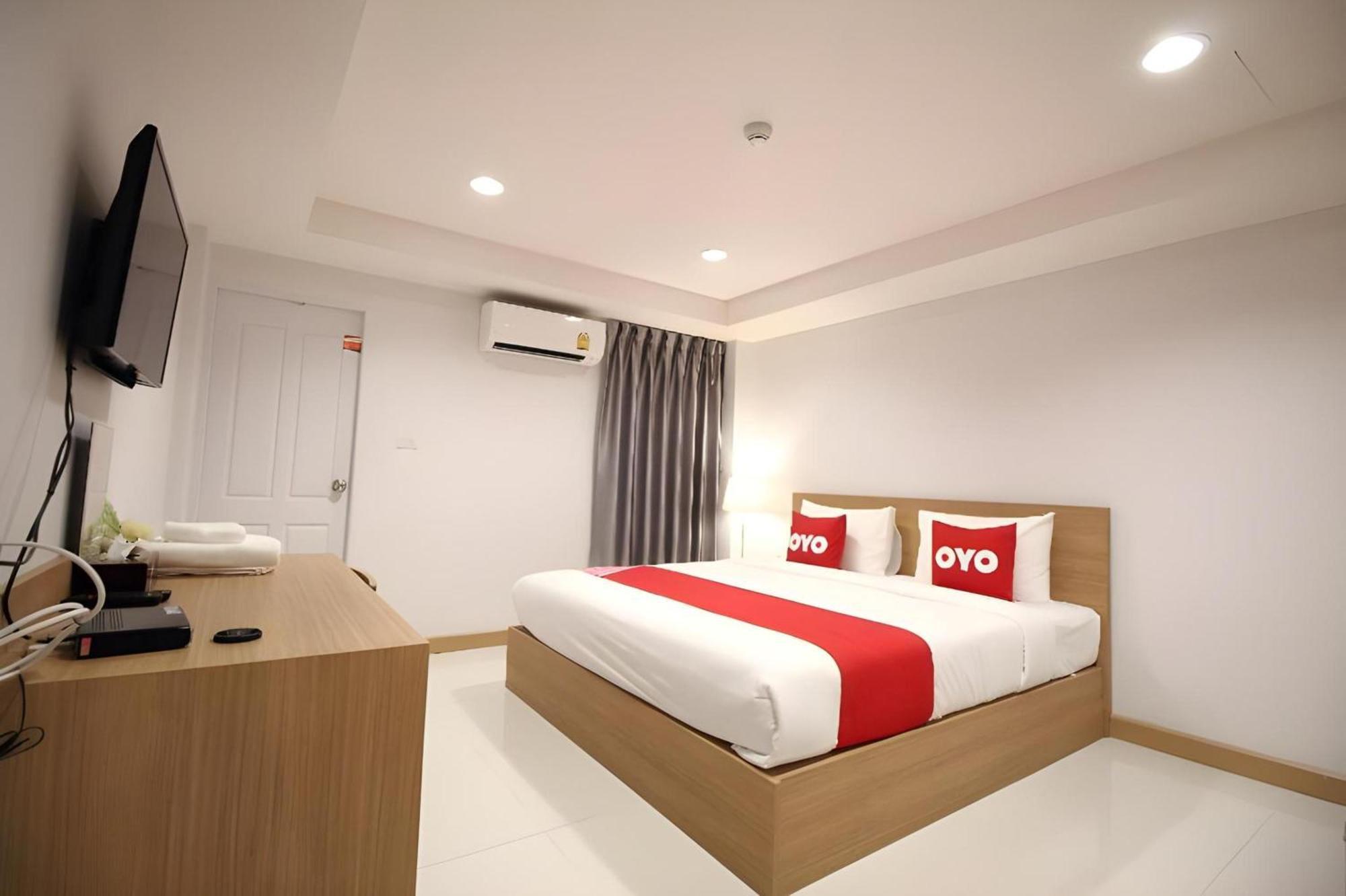 בנגקוק Super Oyo 483 Pannee Hotel Khaosan מראה חיצוני תמונה